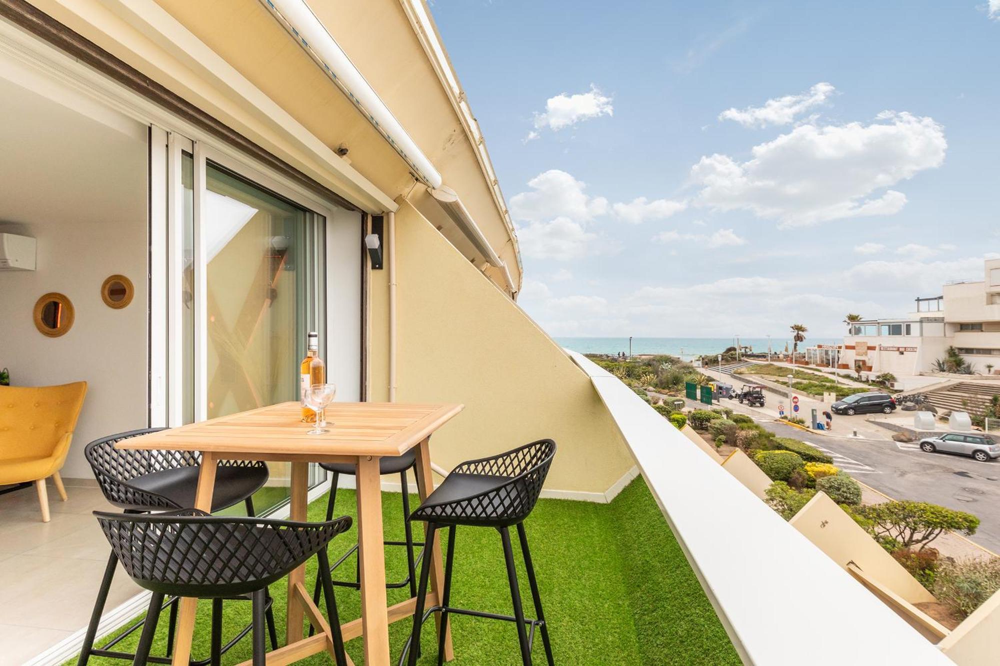 Addict Heliopolis Apartment Agde Exterior photo