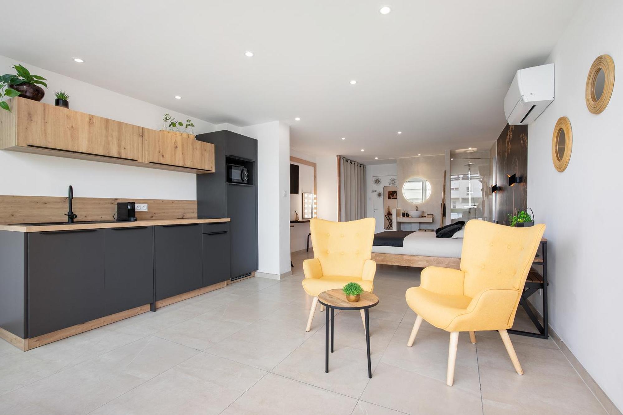 Addict Heliopolis Apartment Agde Exterior photo