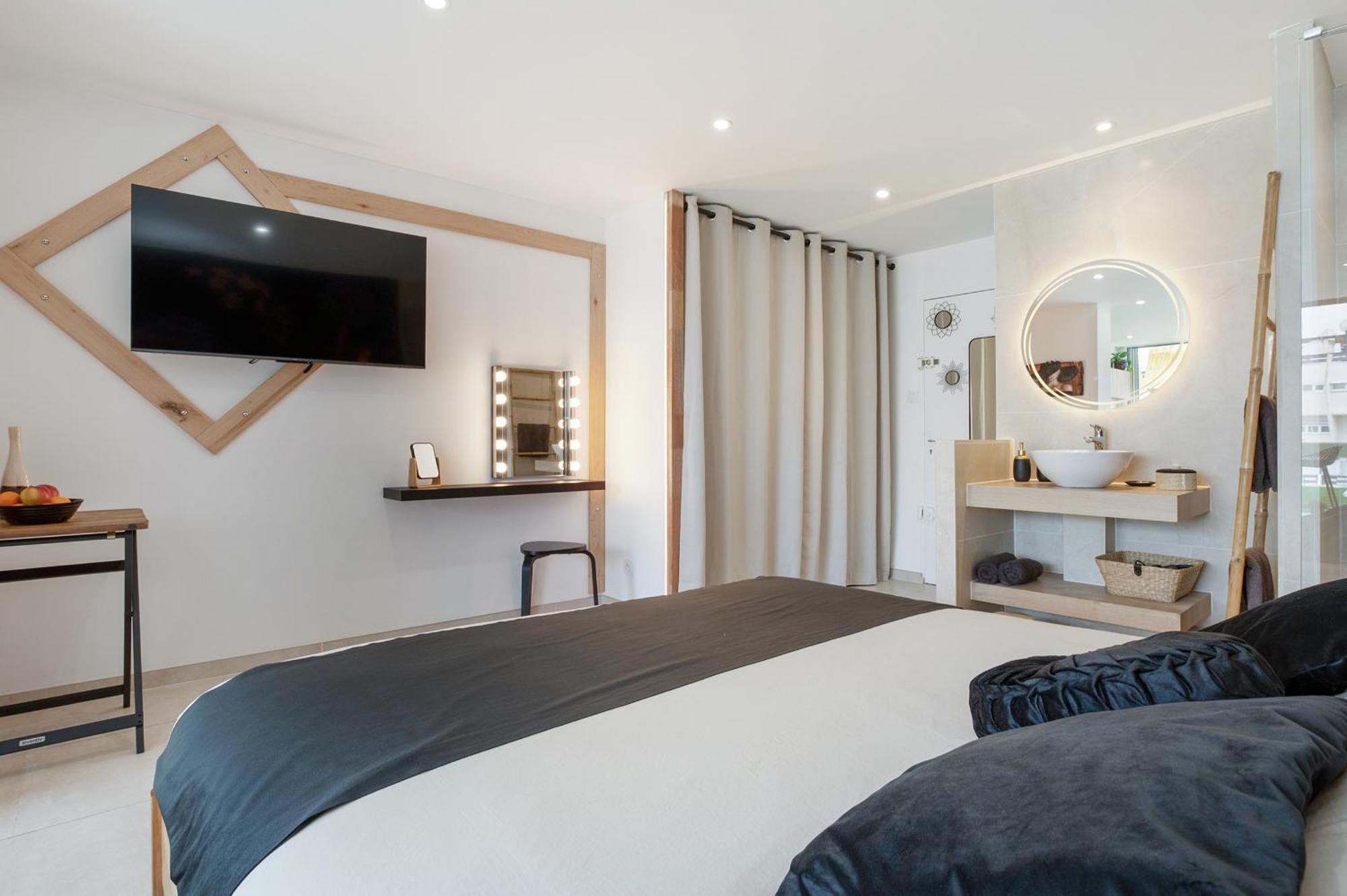 Addict Heliopolis Apartment Agde Exterior photo