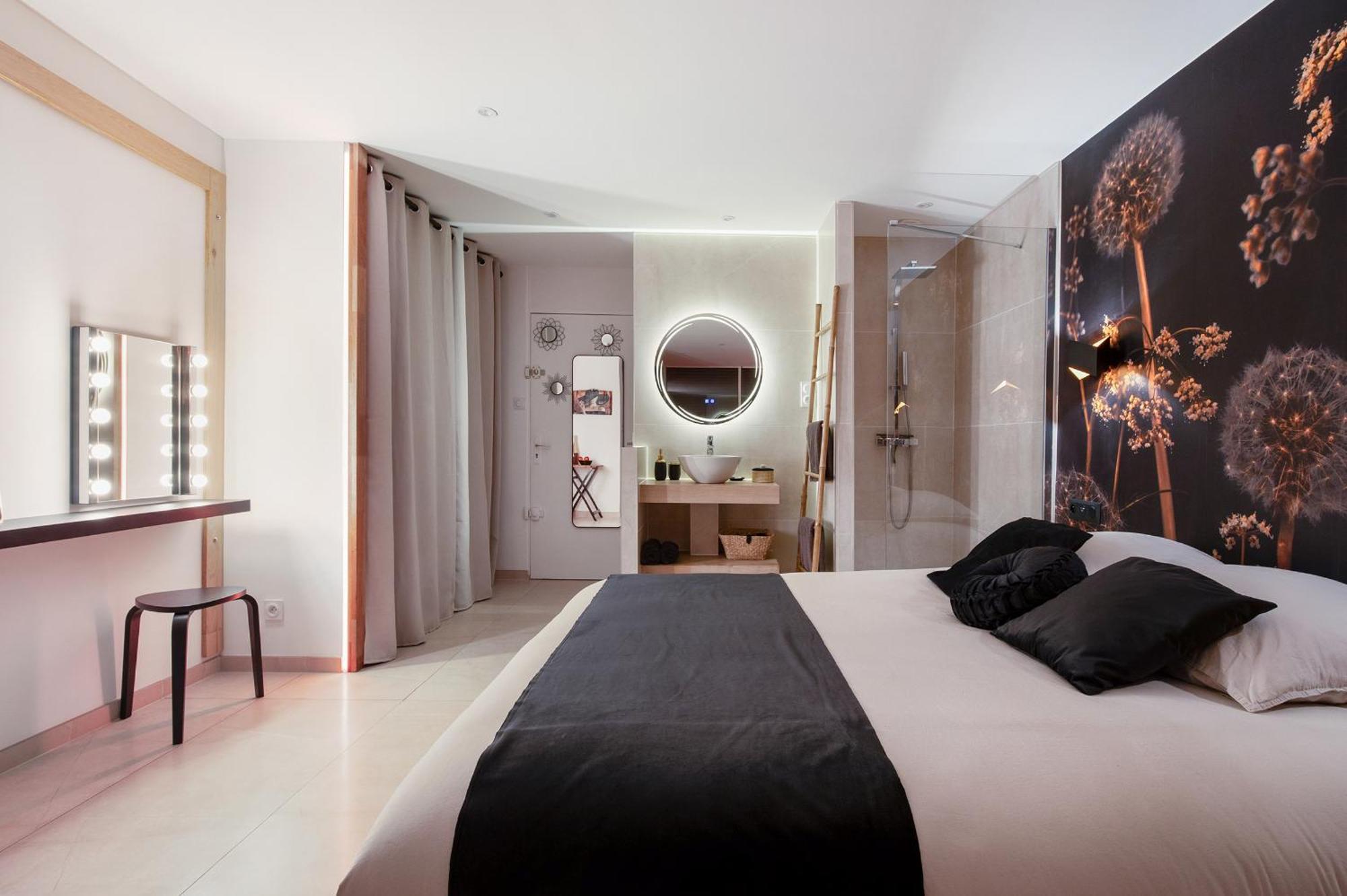 Addict Heliopolis Apartment Agde Exterior photo